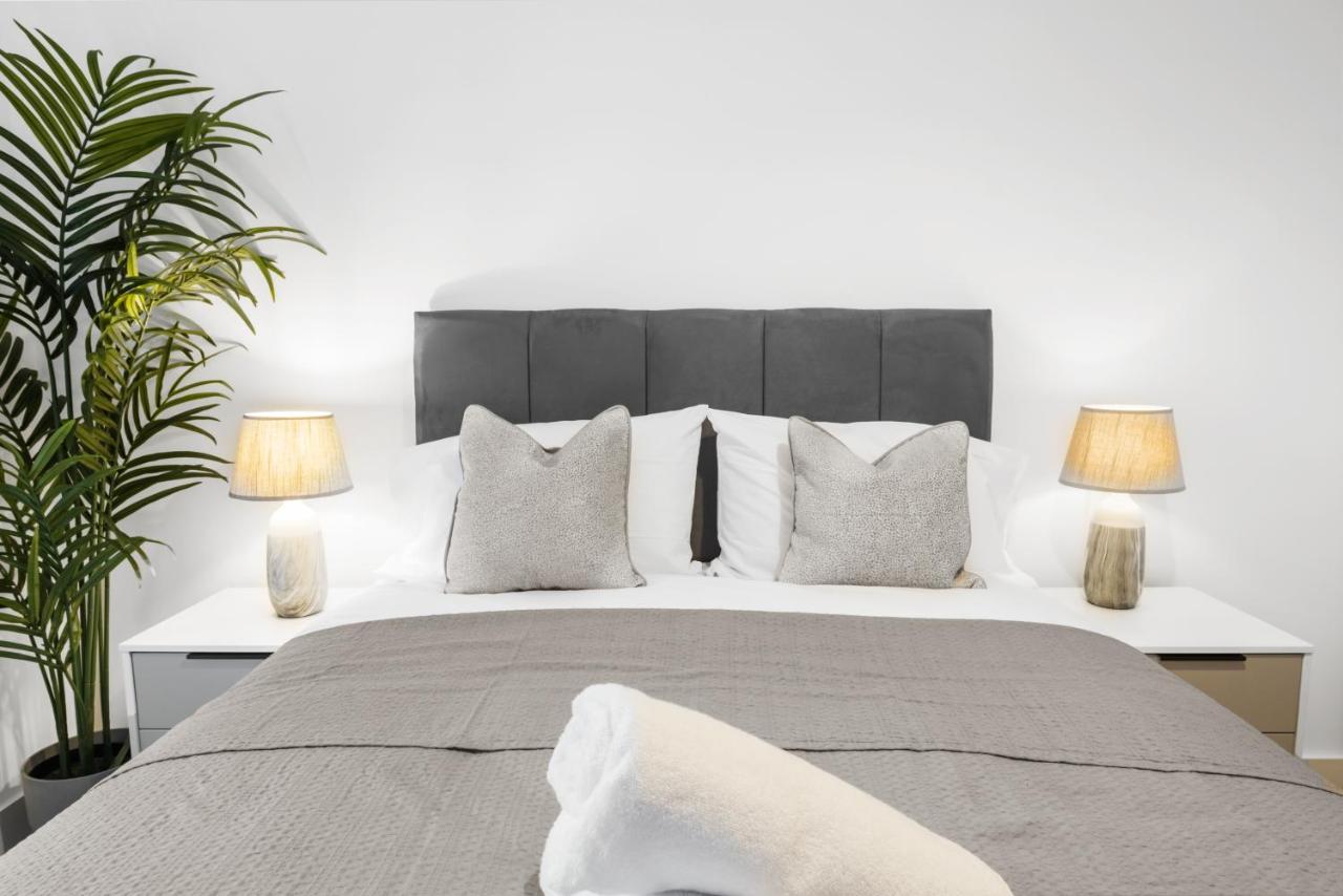 ברמינגהאם Exoticstay Apartments- 5* Elegant Luxury Centrally Located 2-Bedroom Apt מראה חיצוני תמונה
